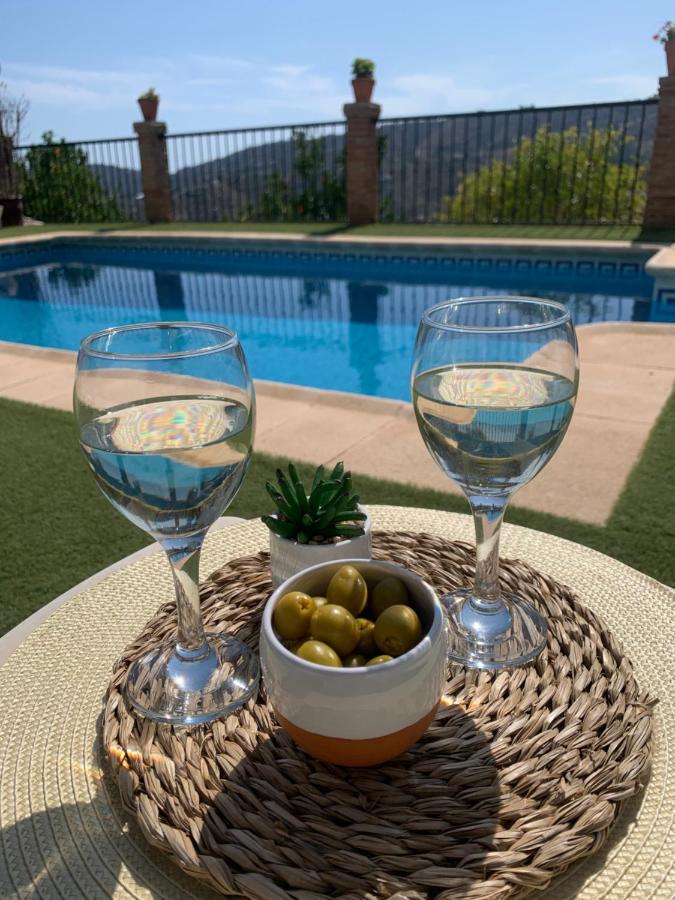 Villa En Frigiliana Con Piscina Y Jacuzzi Екстер'єр фото