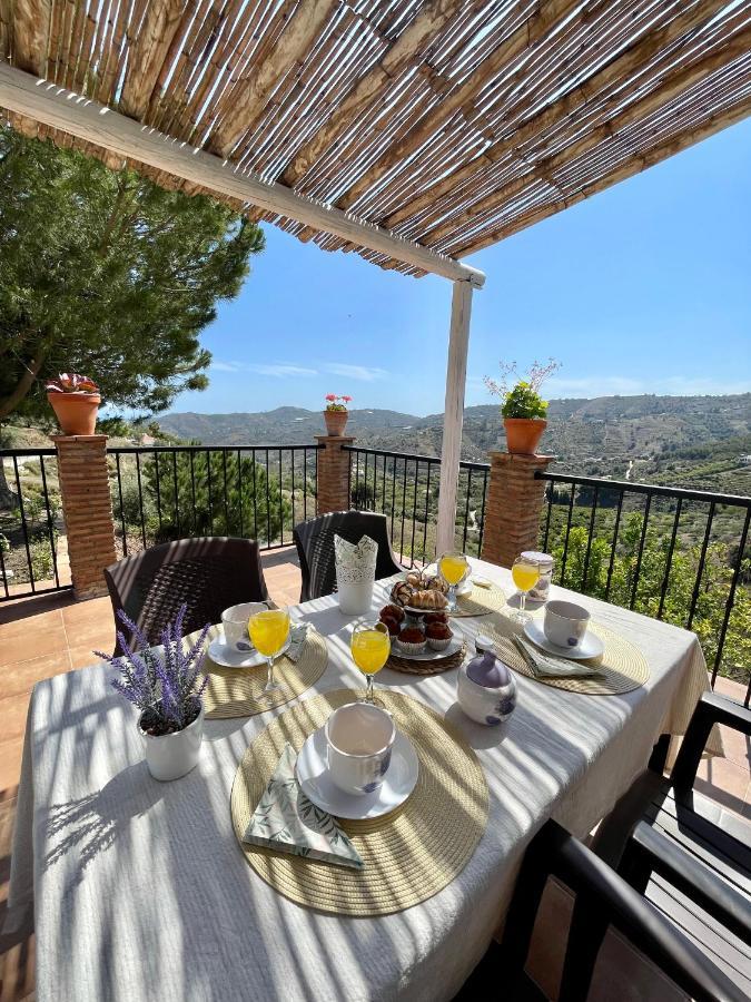 Villa En Frigiliana Con Piscina Y Jacuzzi Екстер'єр фото